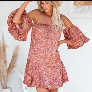 VICI Off‎ Shoulder Bubble Hem Dress Large Puff Sleeve Metallic Stripes USA-Made